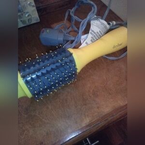 Drybar Double Shot Round Brush